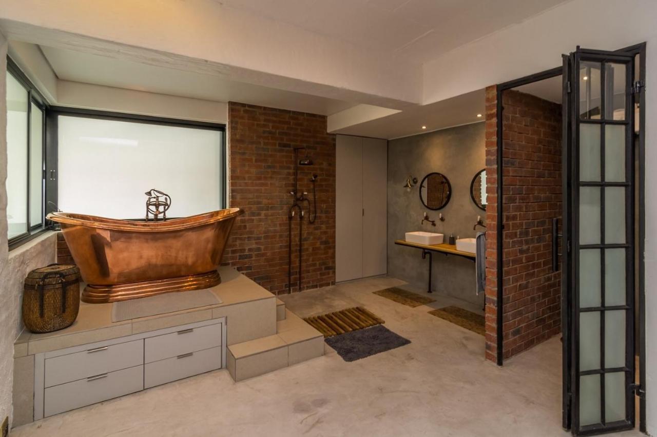 12 Decades Art Hotel Johannesburg Dış mekan fotoğraf